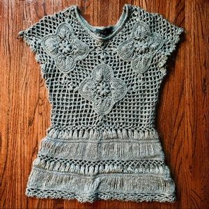 XXI crochet short sleeved gray sweater
